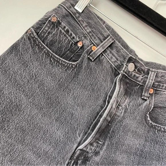 SOLD LEVIS 501 no tab high rise size 27 black - Picture 3 of 8